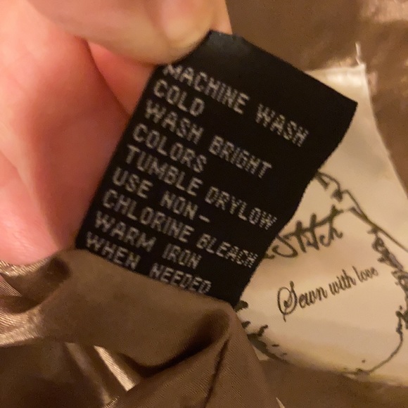 Embroidered jacket - Picture 9 of 9